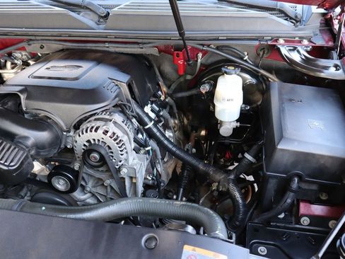 Used 2011 GMC Yukon Denali image 43