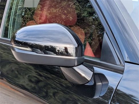 Certified 2025 Acura ADX A-Spec image 10