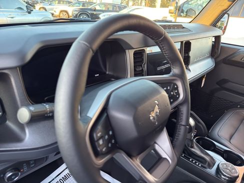 New 2025 Ford Bronco Badlands w/ Sasquatch Package image 13