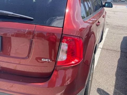Used 2014 Ford Edge SEL w/ Equipment Group 205A FWD image 3