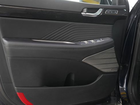 Used 2024 Hyundai Palisade Calligraphy image 22