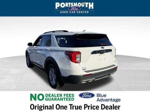 Certified 2022 Ford Explorer XLT w/ Equipment Group 202A image 28