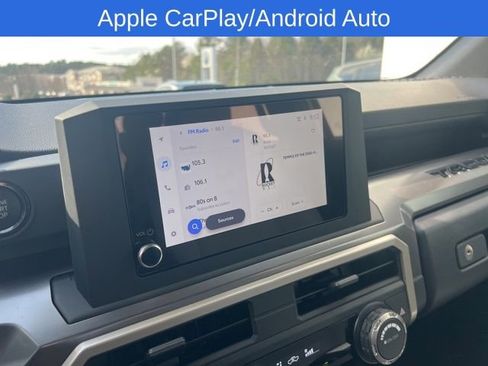 Used 2025 Toyota Tacoma SR5 image 10