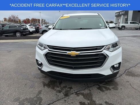 Used 2020 Chevrolet Traverse LT w/ LT Premium Package image 4