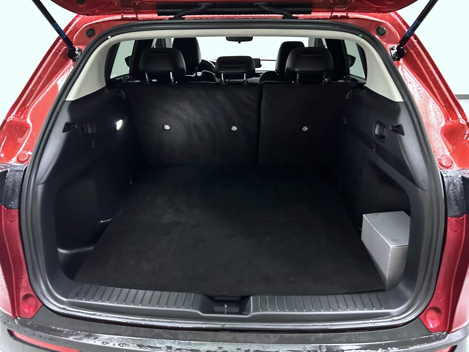 Used 2024 MAZDA CX-50 AWD 2.5 S w/ Cargo Package image 21
