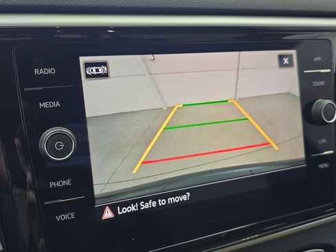 Certified 2023 Volkswagen Atlas Cross Sport SE w/ Black Wheel Package image 21