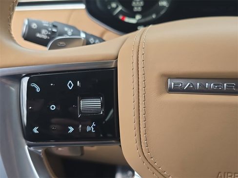 Certified 2023 Land Rover Range Rover Long Wheelbase Autobiography image 19