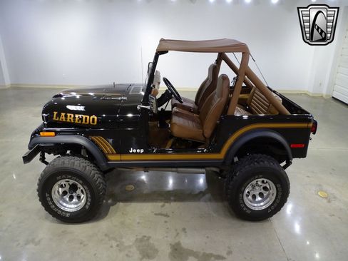 Used 1986 Jeep CJ 7 image 3