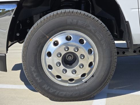 New 2026 RAM 3500 Tradesman w/ Chrome Appearance Group image 10