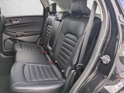 Used 2024 Ford Edge SEL AWD/4WD image 18