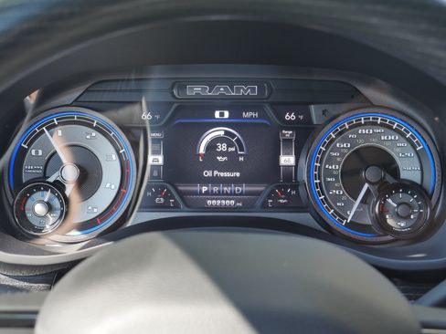 Used 2022 RAM 3500 Limited AWD/4WD image 8