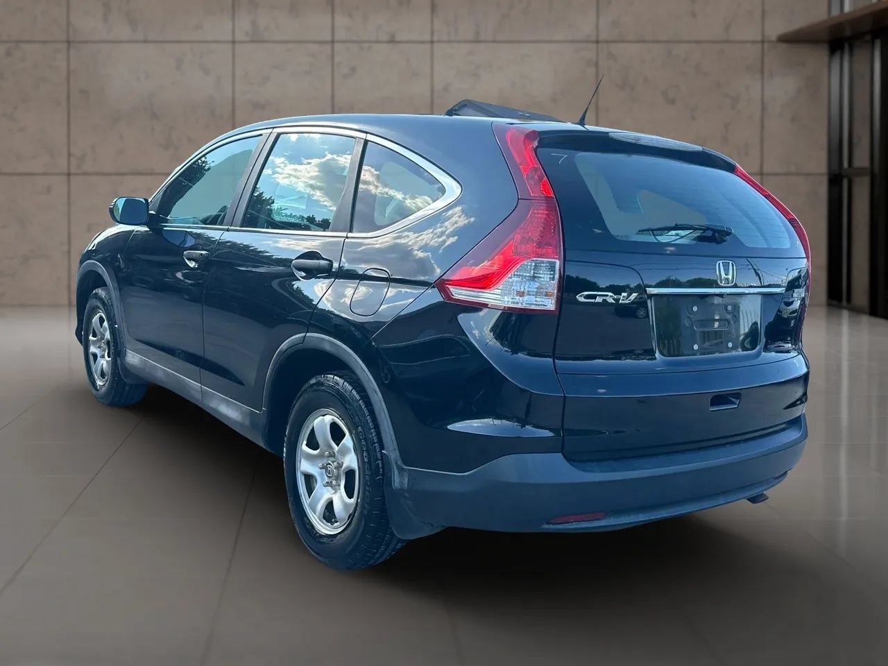 Used 2013 Honda CR-V LX image 12