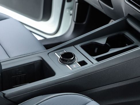 New 2026 Volkswagen Tiguan SE R-Line image 34