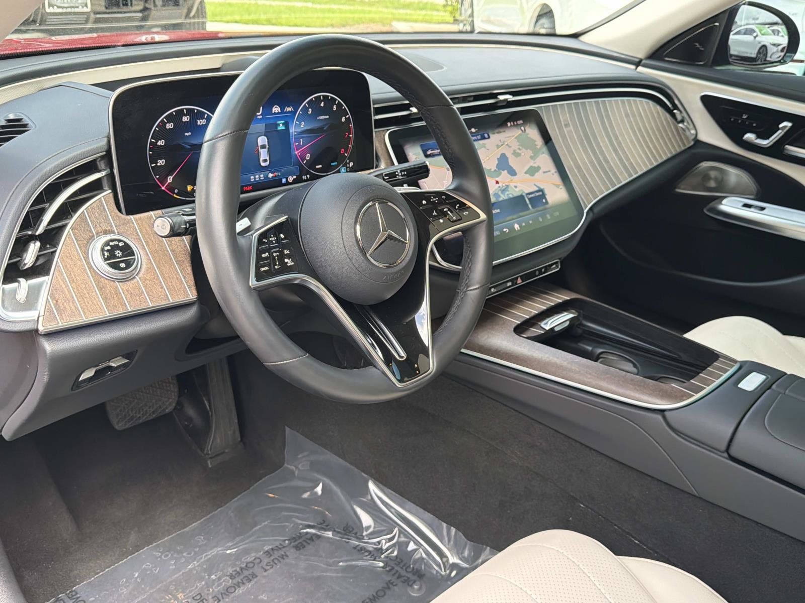 Certified 2025 Mercedes-Benz E 350 4MATIC Sedan w/ Driver Assistance Package image 21