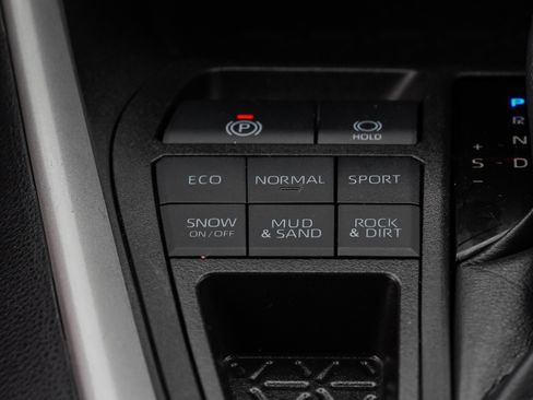 Certified 2023 Toyota RAV4 XLE image 37