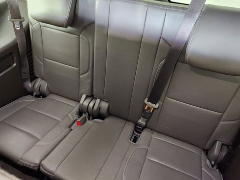 Used 2018 GMC Yukon Denali AWD/4WD image 15