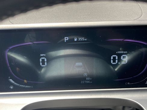 Used 2025 Kia Seltos S FWD image 40