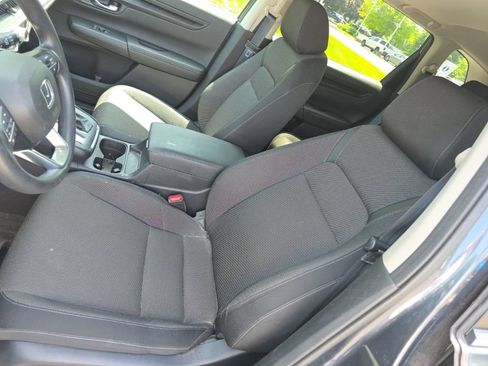 Used 2023 Honda CR-V EX image 10