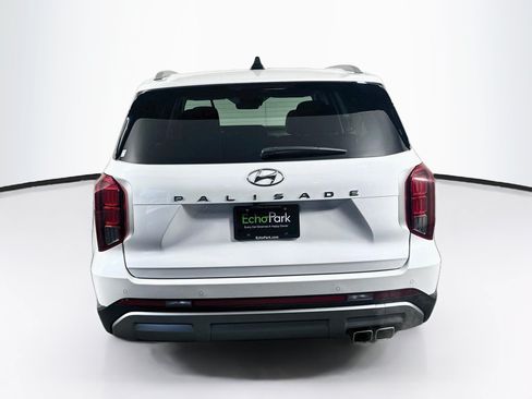 Used 2025 Hyundai Palisade SEL FWD image 7