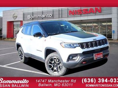 Used 2025 Jeep Compass Trailhawk