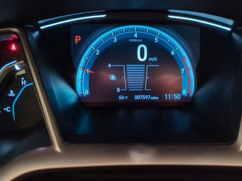 Used 2020 Honda Civic EX image 19