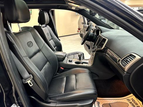 Used 2015 Jeep Grand Cherokee Overland image 42