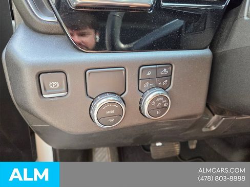 Used 2025 GMC Sierra 1500 SLT RWD image 28
