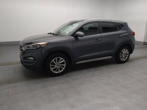 Used 2017 Hyundai Tucson SE Plus AWD/4WD image 2