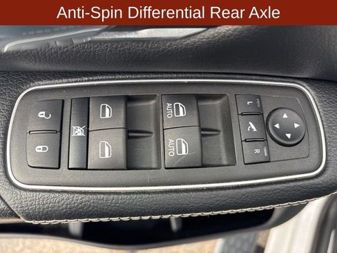 Used 2022 RAM 1500 Laramie AWD/4WD image 23