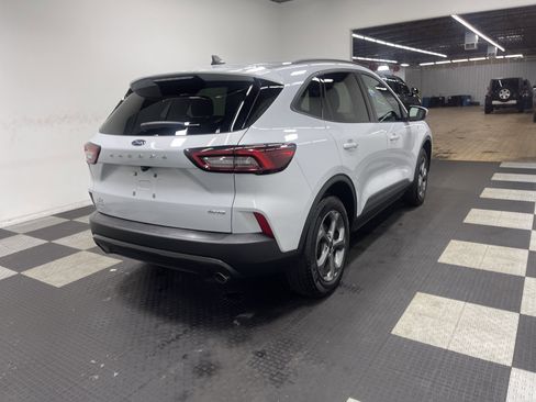 Used 2025 Ford Escape ST-Line Select image 5