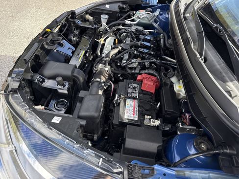 Used 2022 Nissan Kicks S image 30