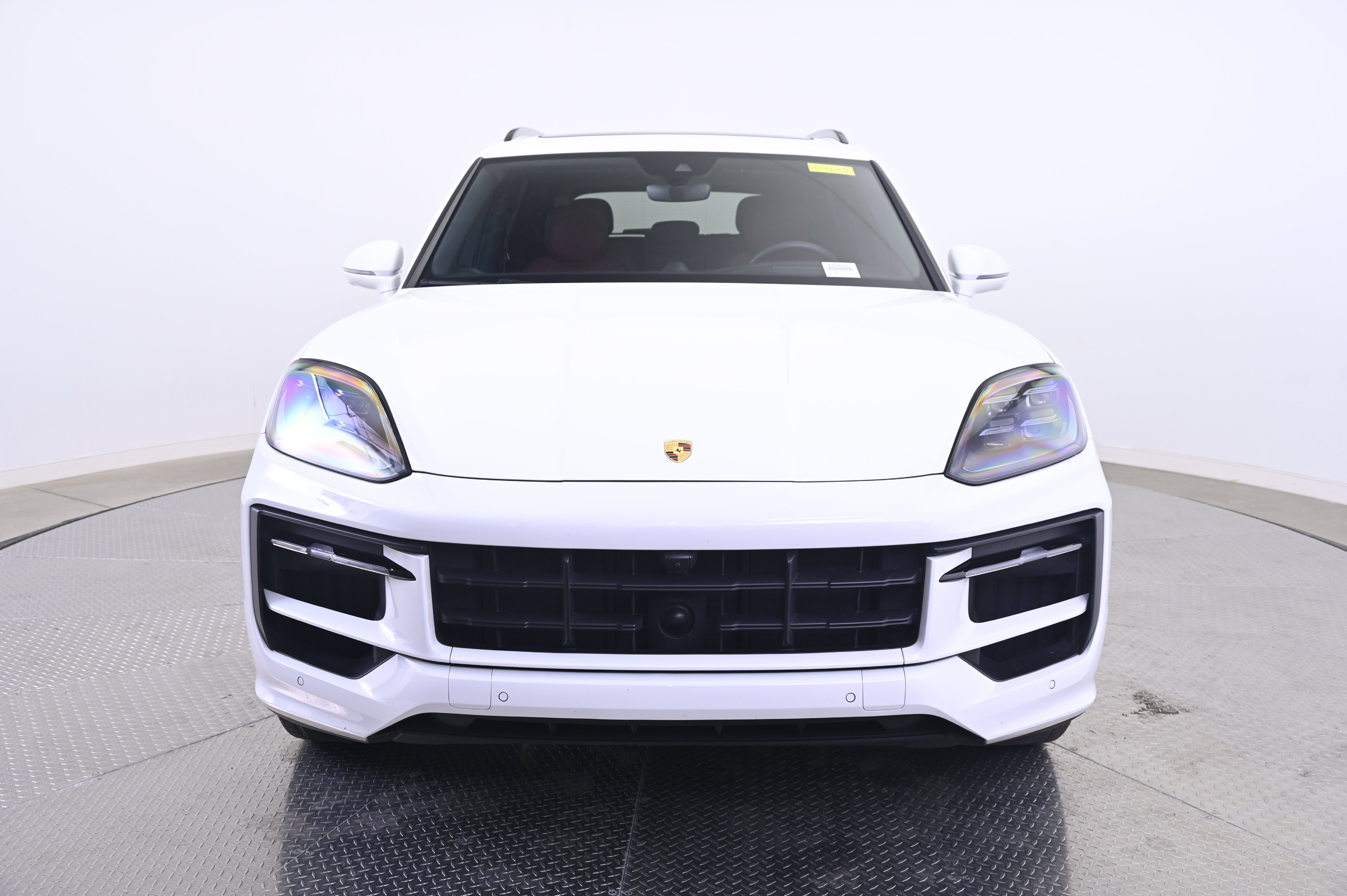 Certified 2025 Porsche Cayenne S AWD/4WD image 10