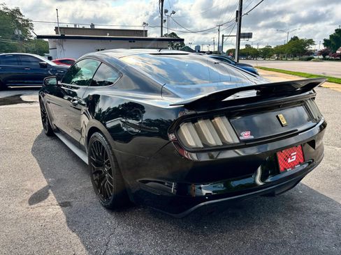 Used 2016 Ford Mustang GT w/ GT Performance Package RWD image 5