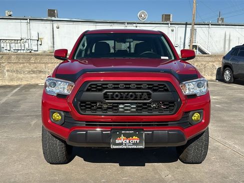 Used 2023 Toyota Tacoma SR image 2