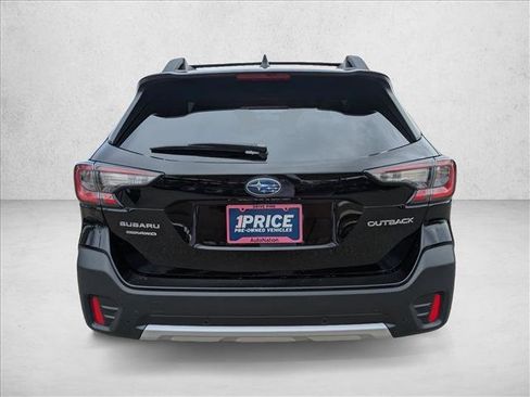 Used 2022 Subaru Outback Limited image 6