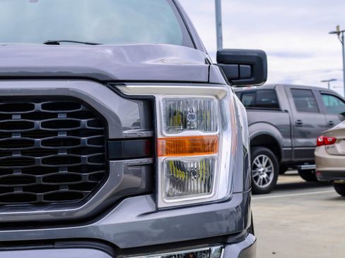 Used 2022 Ford F150 XL w/ STX Appearance Package RWD image 6