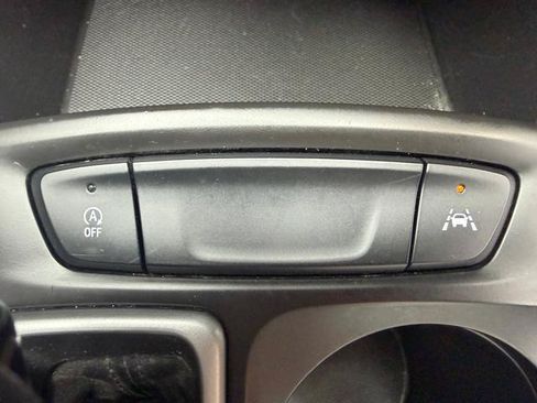 Used 2024 Chevrolet Trax LS w/ LS Convenience Package FWD image 20