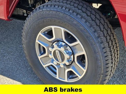 New 2026 Ford F250 Lariat w/ FX4 Off-Road Package image 11