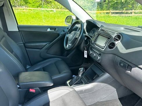 Used 2013 Volkswagen Tiguan S AWD/4WD image 20
