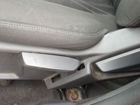 Used 2015 Ford Focus SE w/ Reverse Sensing Package image 19