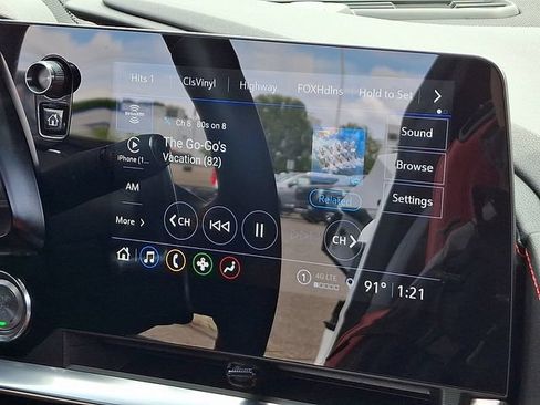 Used 2021 Chevrolet Corvette Stingray Convertible w/ 1LT RWD image 11
