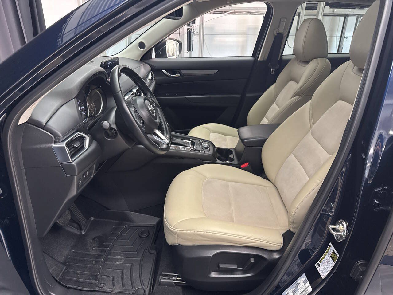 Used 2019 MAZDA CX-5 Touring AWD/4WD image 11