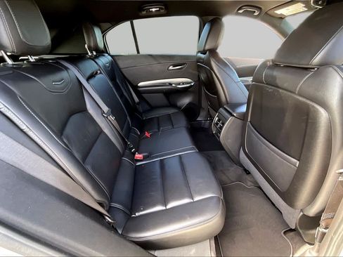 Used 2022 Cadillac XT4 Premium Luxury w/ Safety Alert Package AWD/4WD image 17