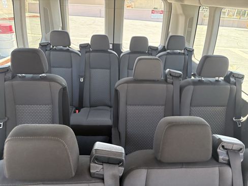 Used 2025 Ford Transit 350 XLT RWD image 28