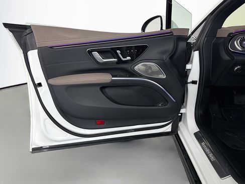 Certified 2023 Mercedes-Benz EQS 450+ 4MATIC Sedan image 21