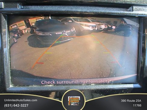 Used 2018 Nissan Rogue S AWD/4WD image 10