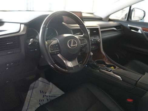 Used 2019 Lexus RX 350L FWD image 4