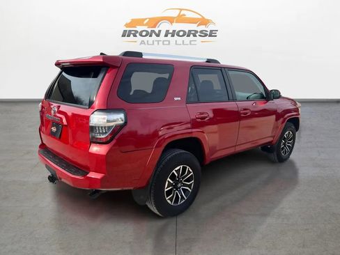 Used 2020 Toyota 4Runner SR5 Premium AWD/4WD image 5