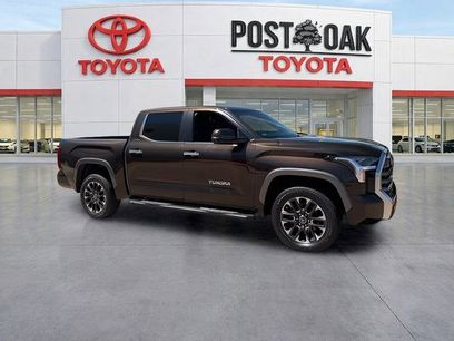 Used 2024 Toyota Tundra Limited w/ Power Package