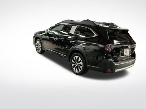 Certified 2024 Subaru Outback Touring AWD/4WD image 4